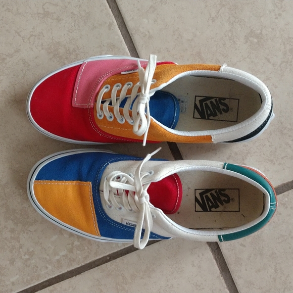 Vans - Picture 3 of 6